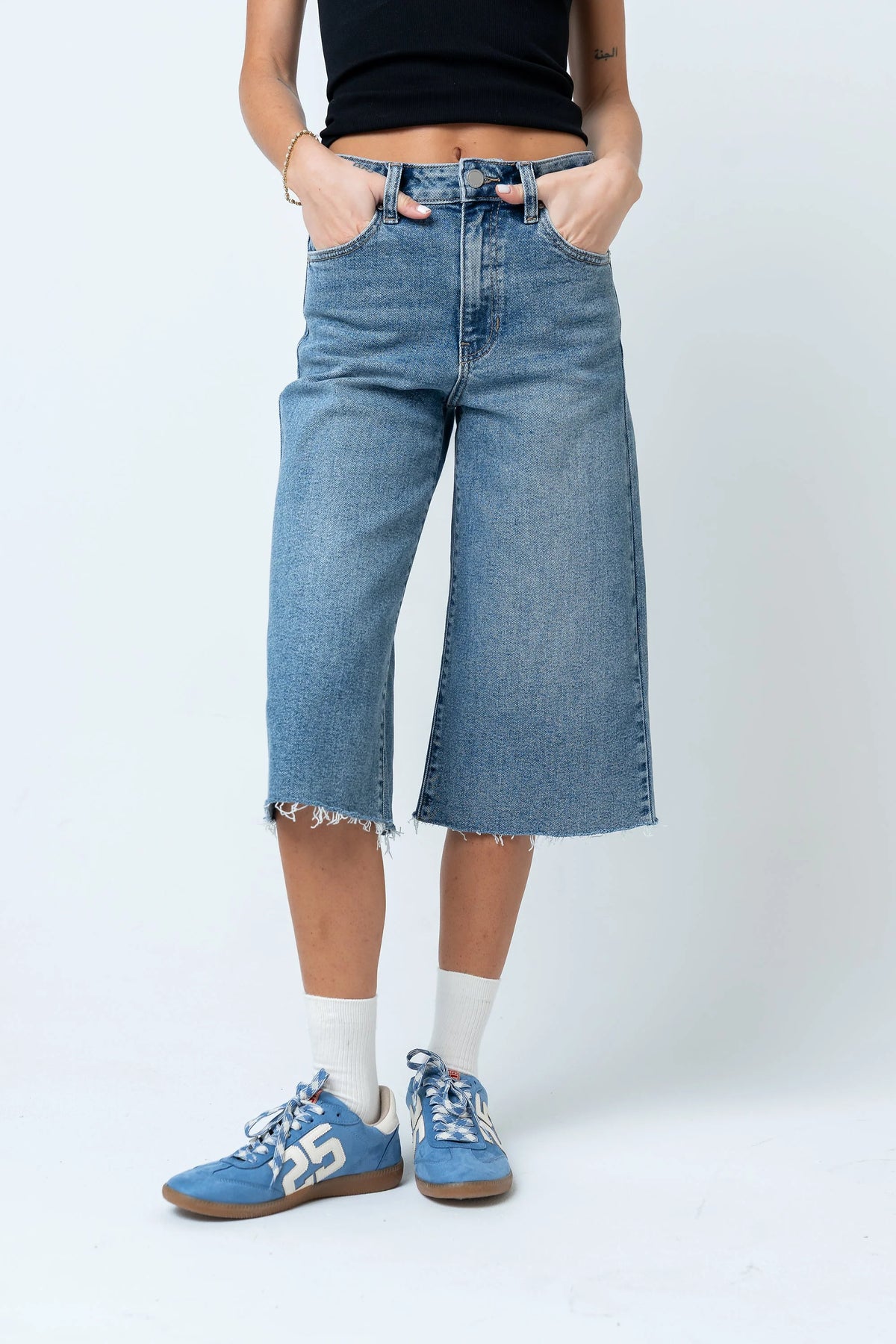 Mina Capri Pants