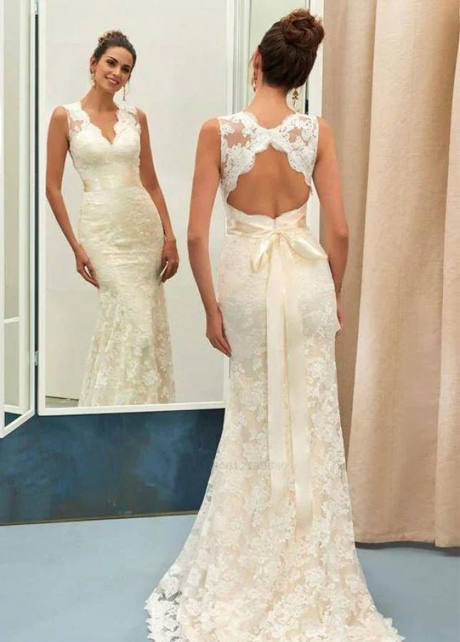 Classic Mermaid V Neck White Lace Backless Wedding Bridal Dress