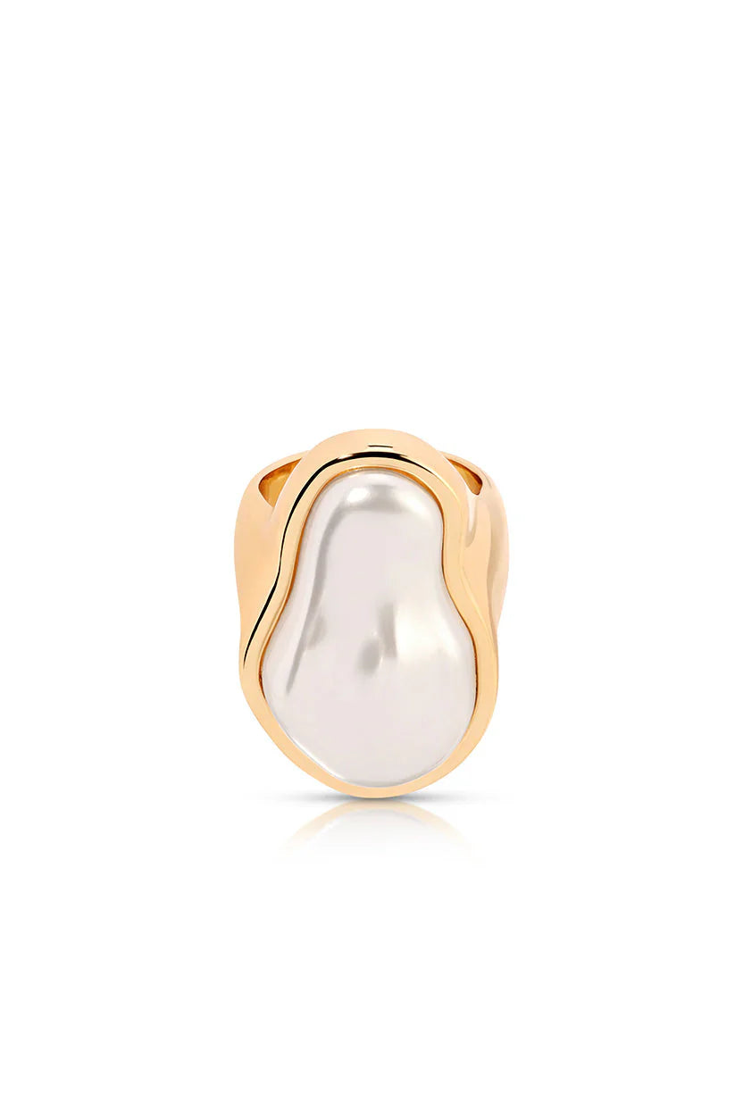 Sea born Pearl Ring