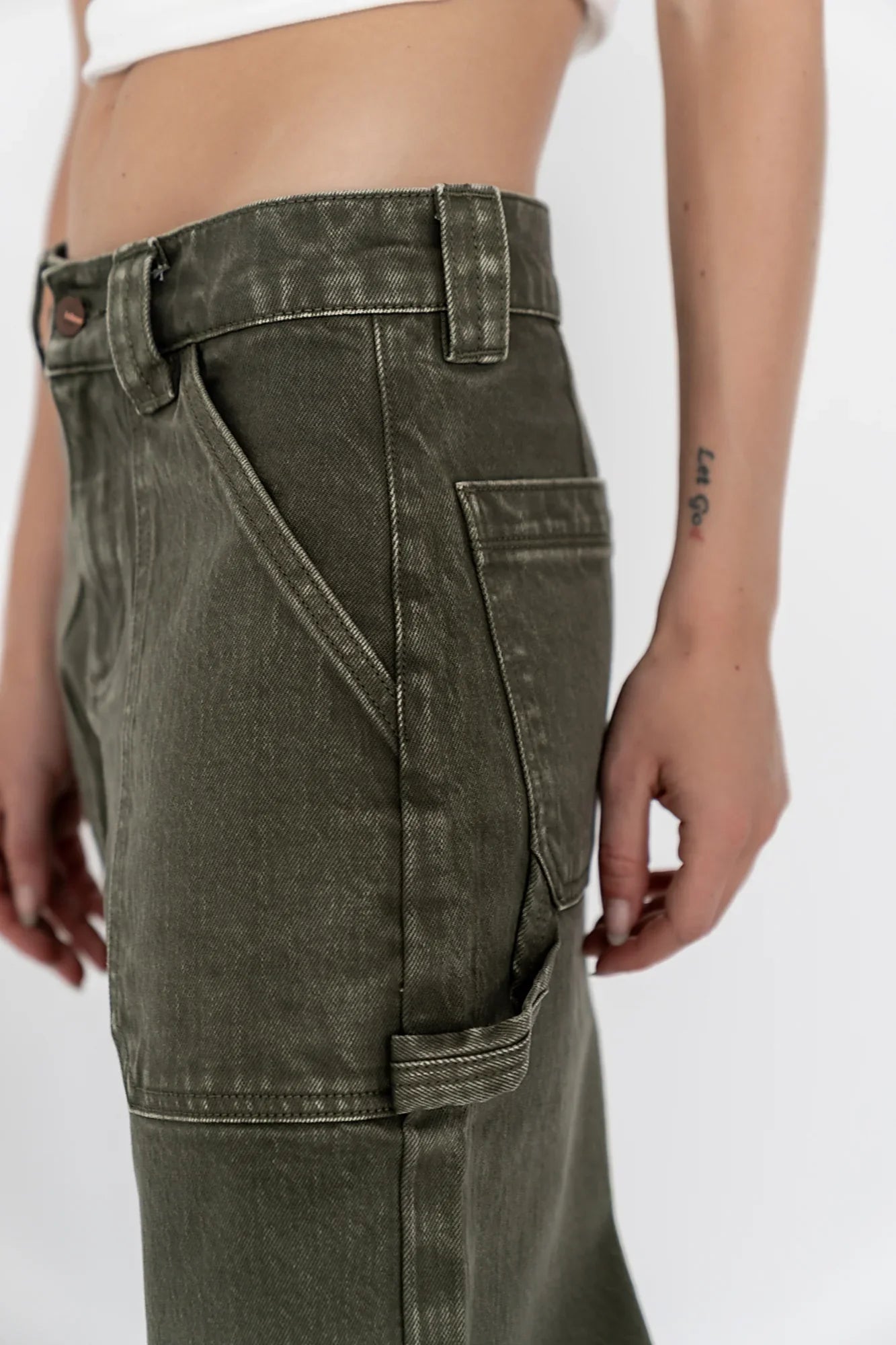 Scottie Barrel Jeans in Olive FINAL SALE