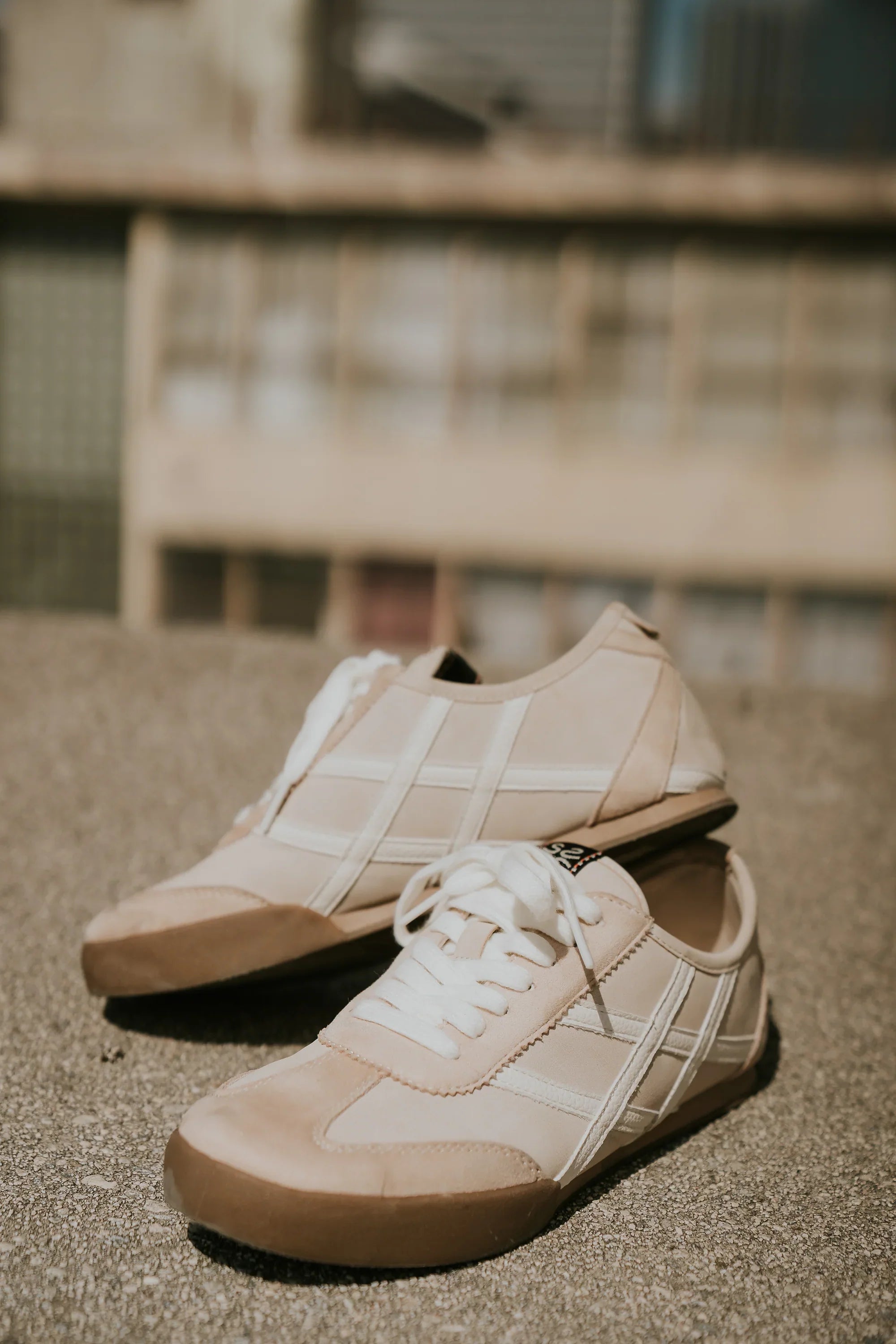 Polly Sneakers in Natural