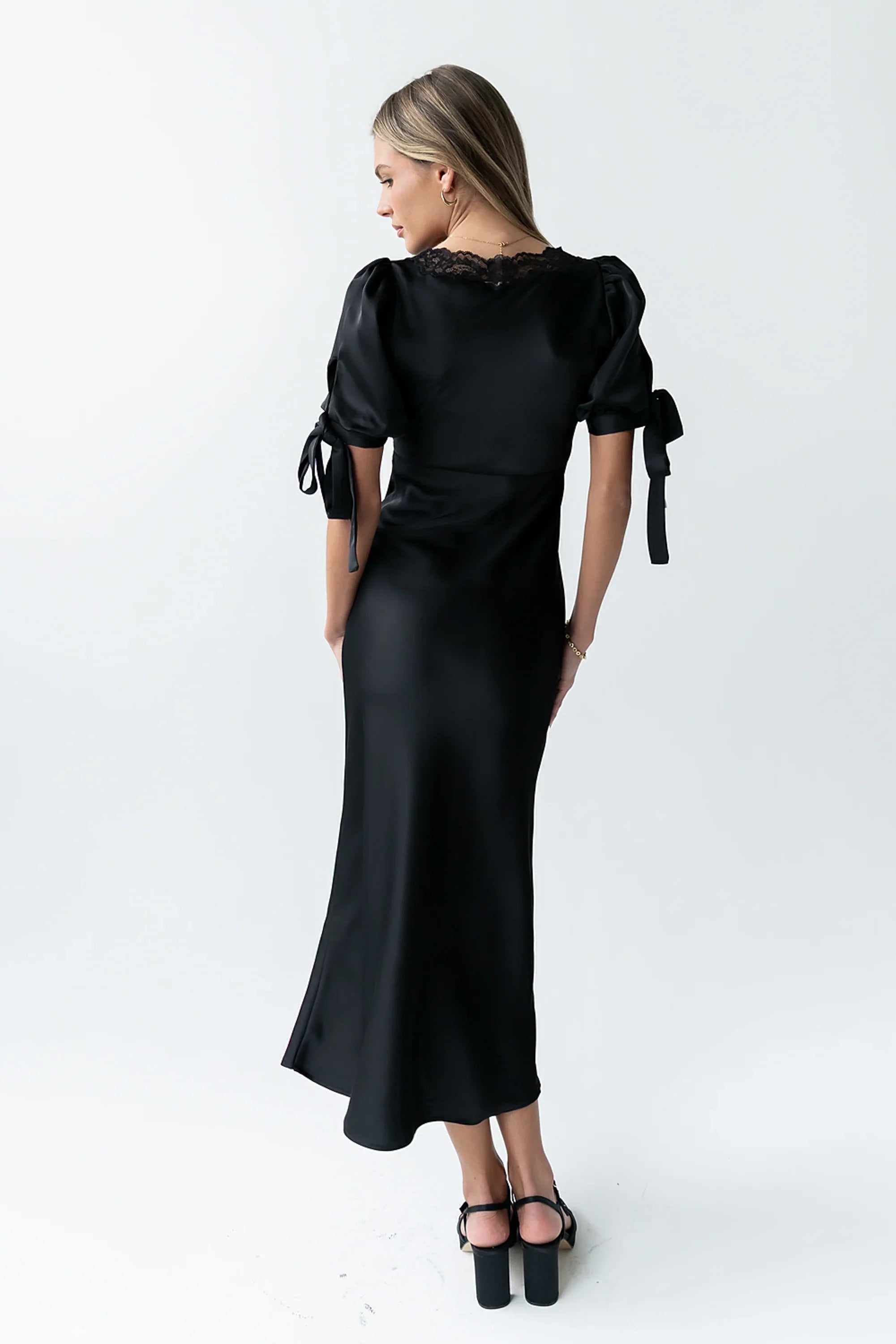 Amanda Lace Trim Maxi Dress in Black