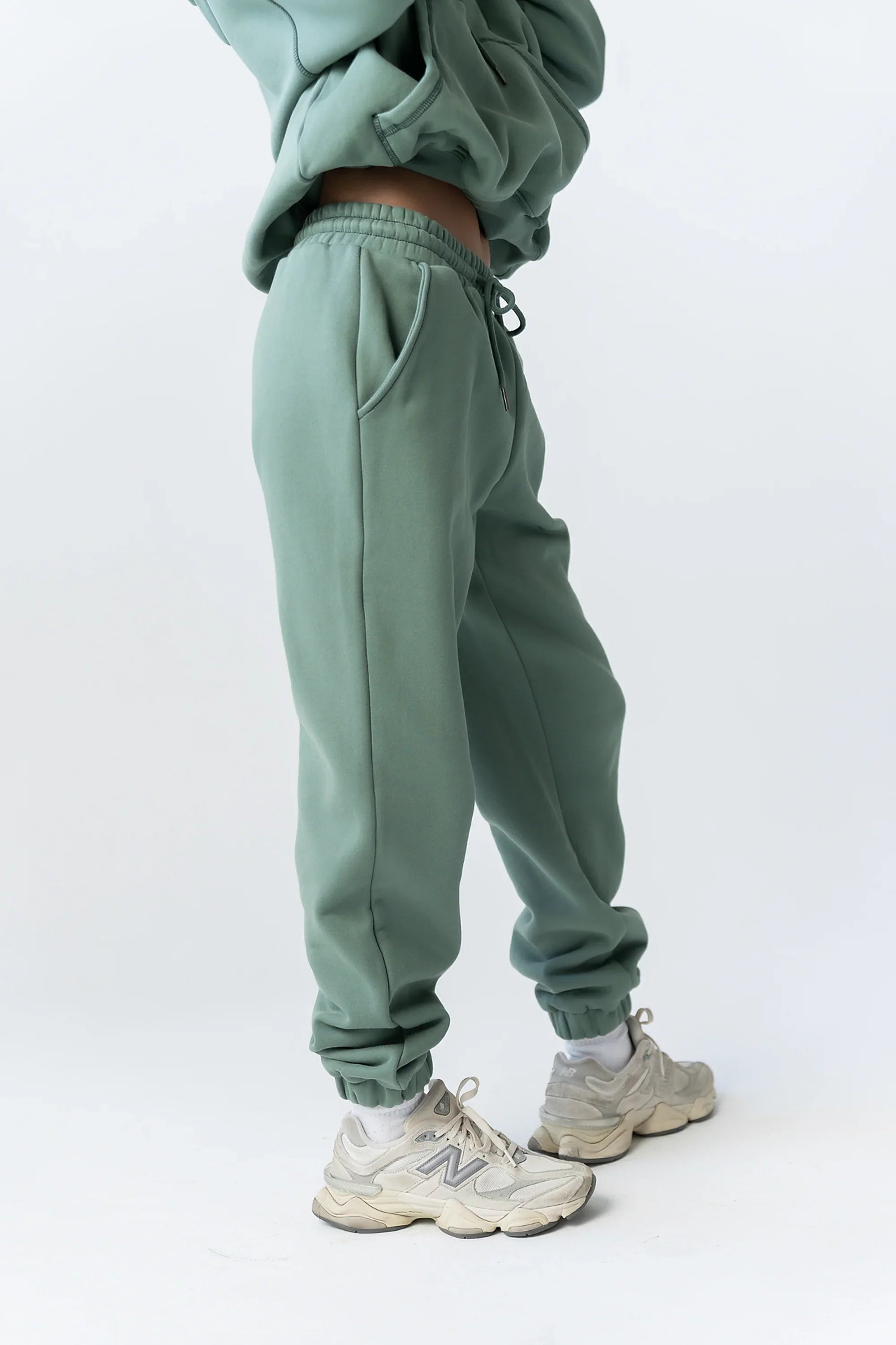Mozie Contrast Joggers in Teal