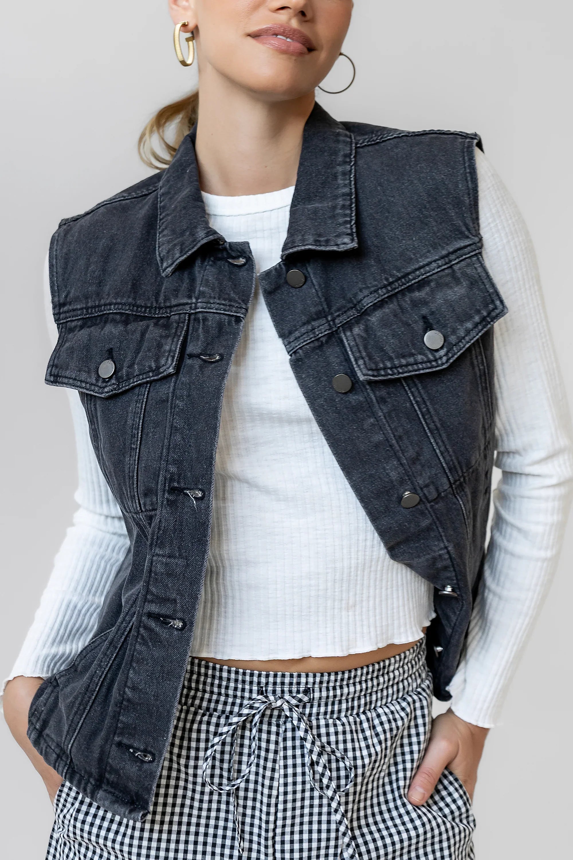 Jasmine Denim Vest in Black