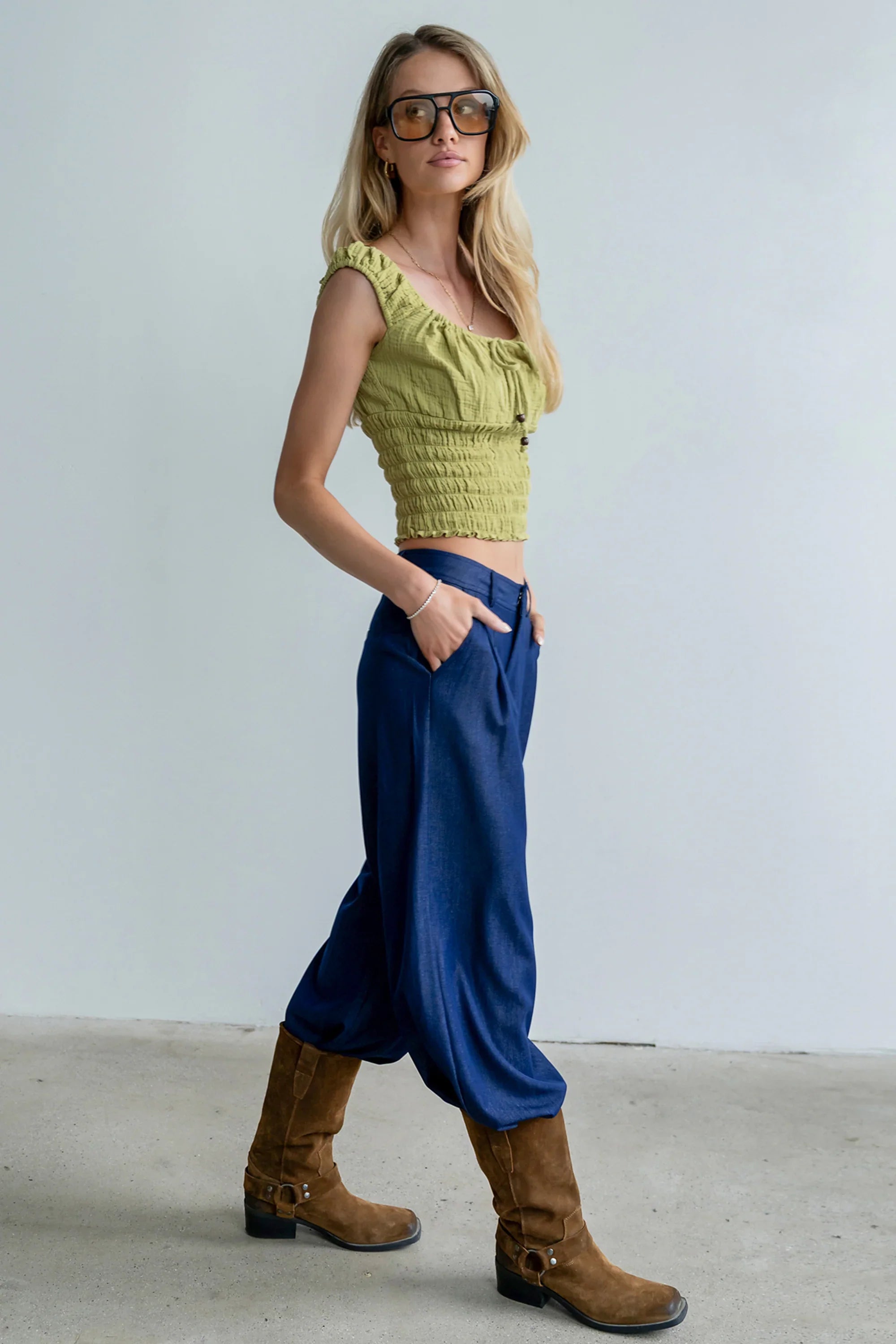 Joey Pleated Pants in Blue