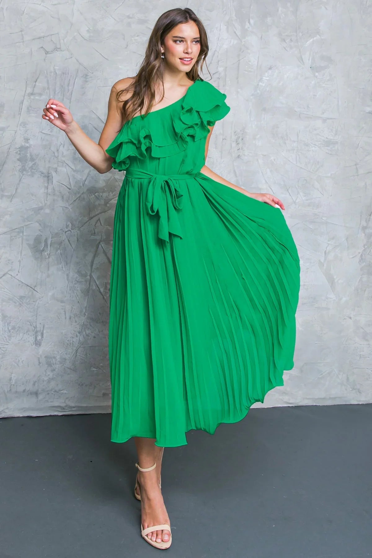 SUN KISSED STYLE GREEN ONE SHOULDER RUFFLE MIDI DRESS