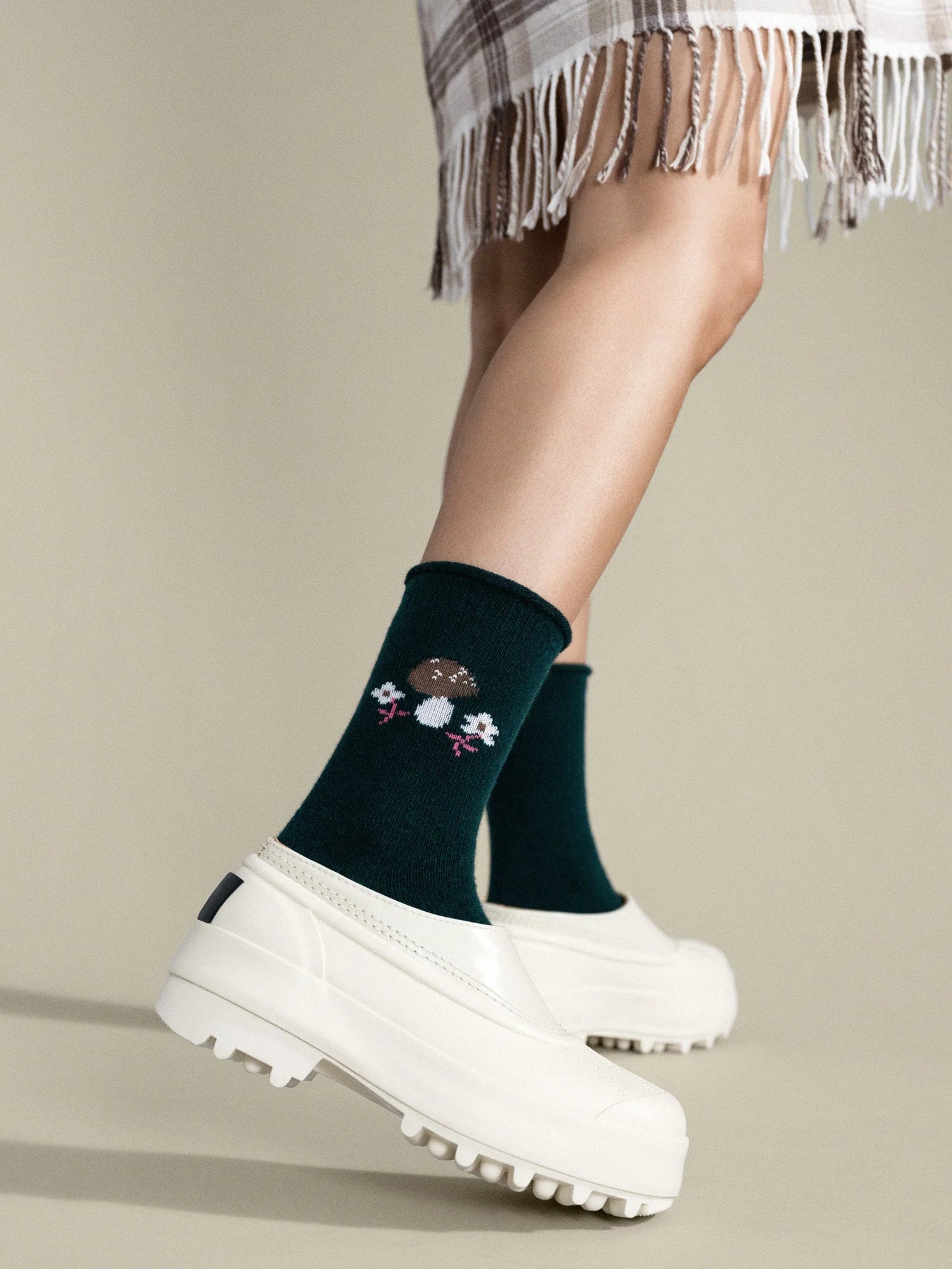 Toadstool Cashmere Crew