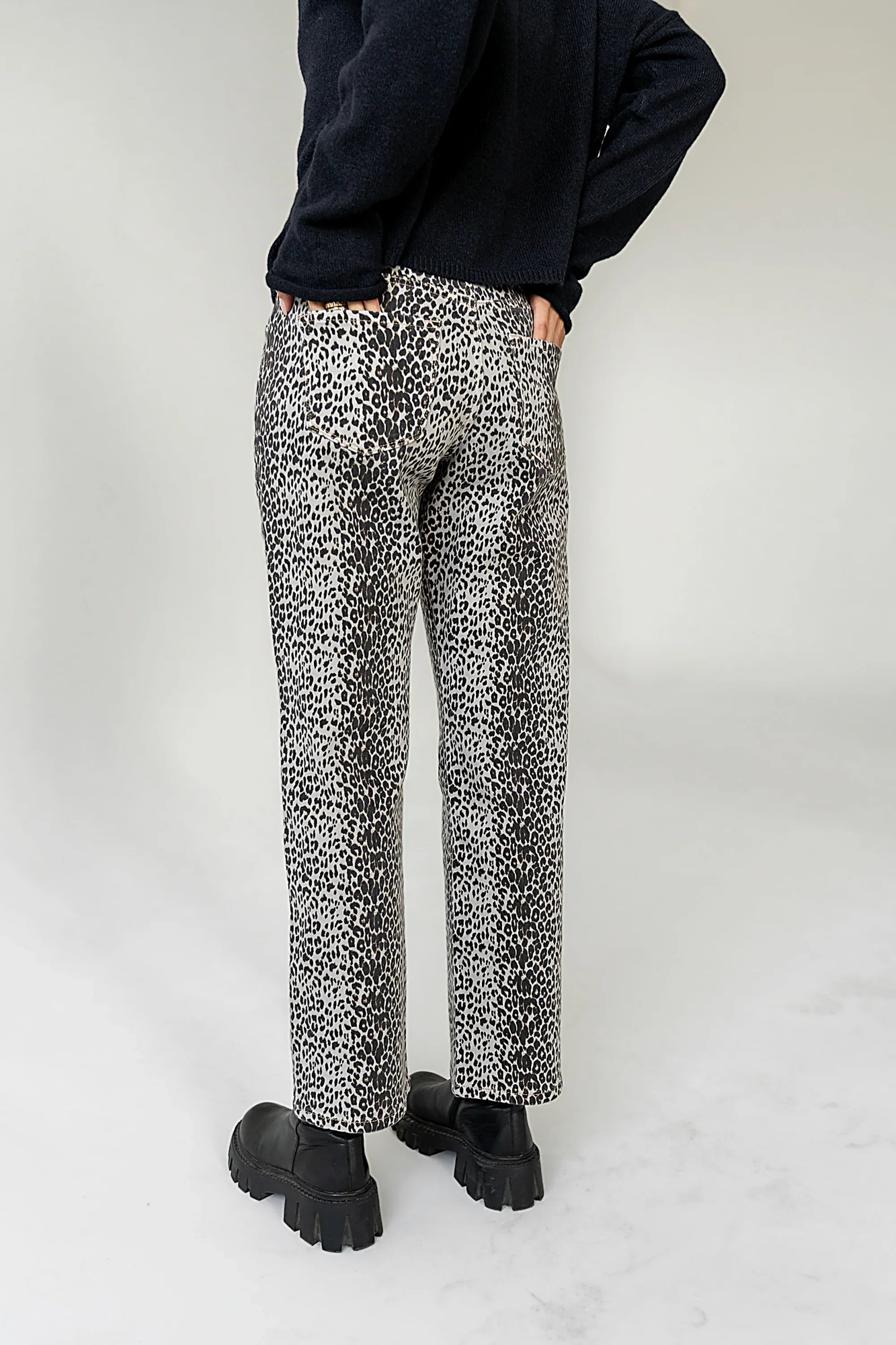 Betsy Straight Leg Jeans