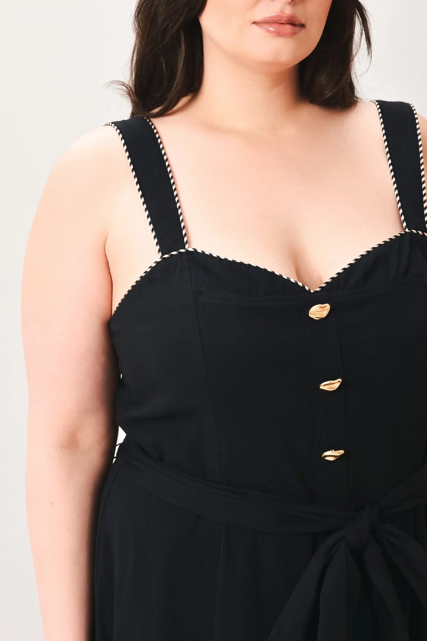 LOVELY NOIR BLACK MIDI DRESS