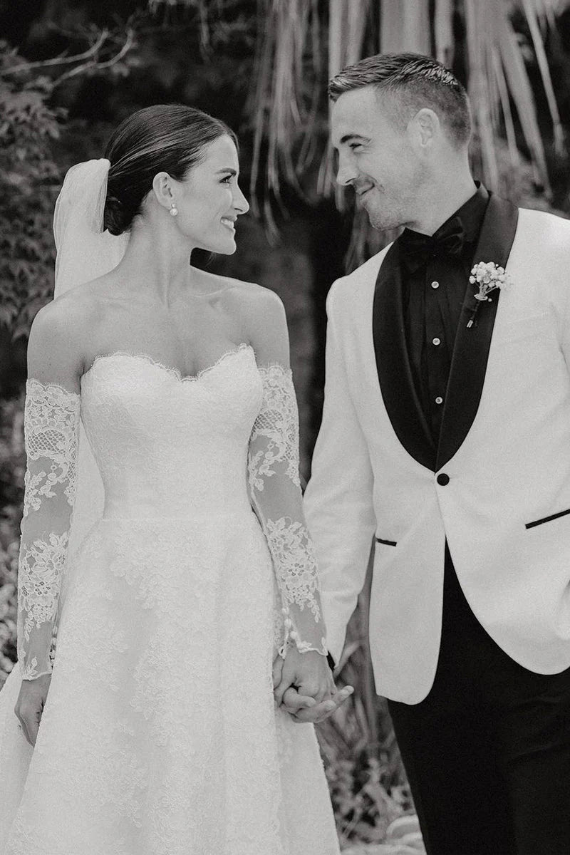 Vintage A Line Sweetheart White Lace Wedding Dresses with Slit