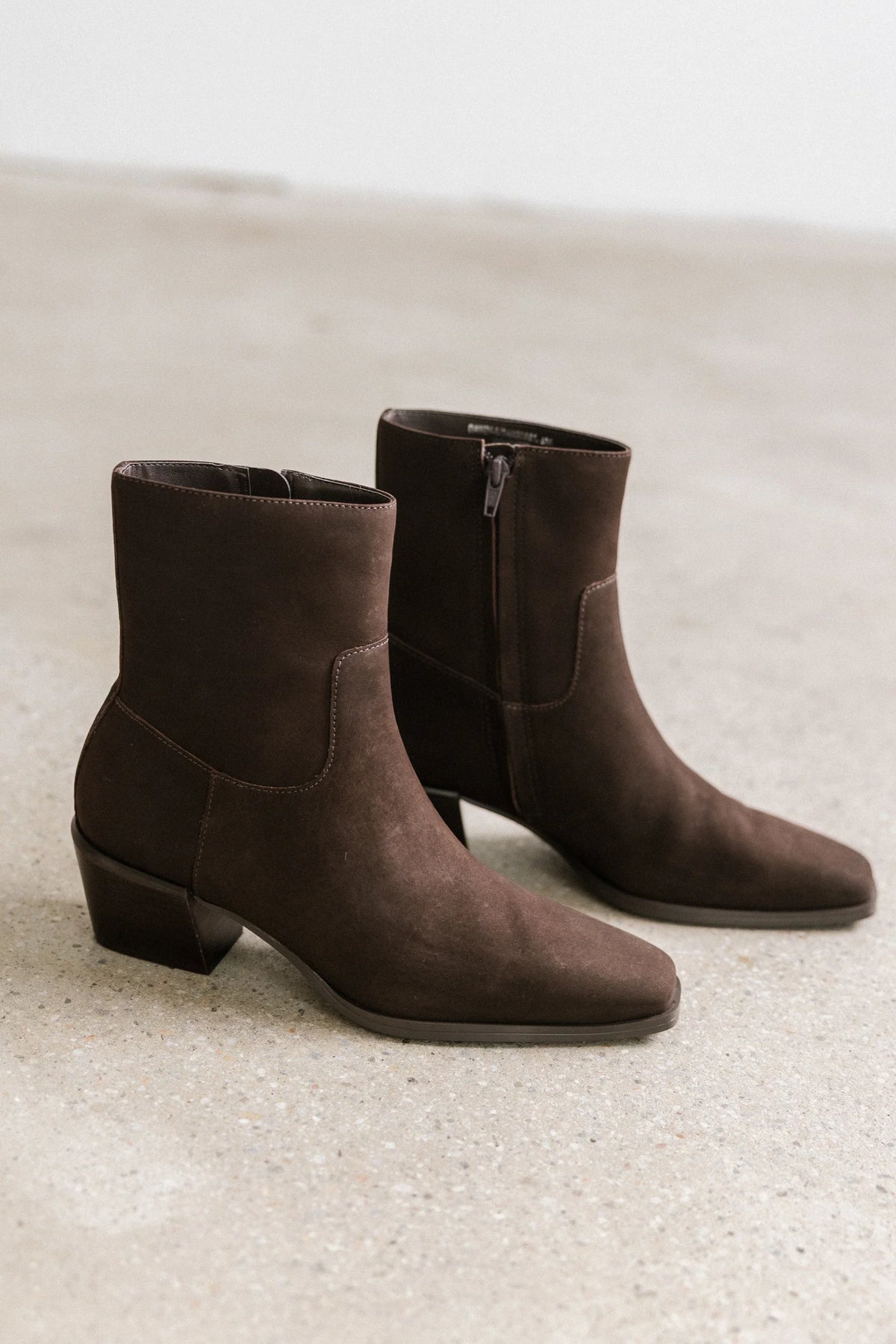 Steve Madden Daney Boots in Brown Suede FINAL SALE