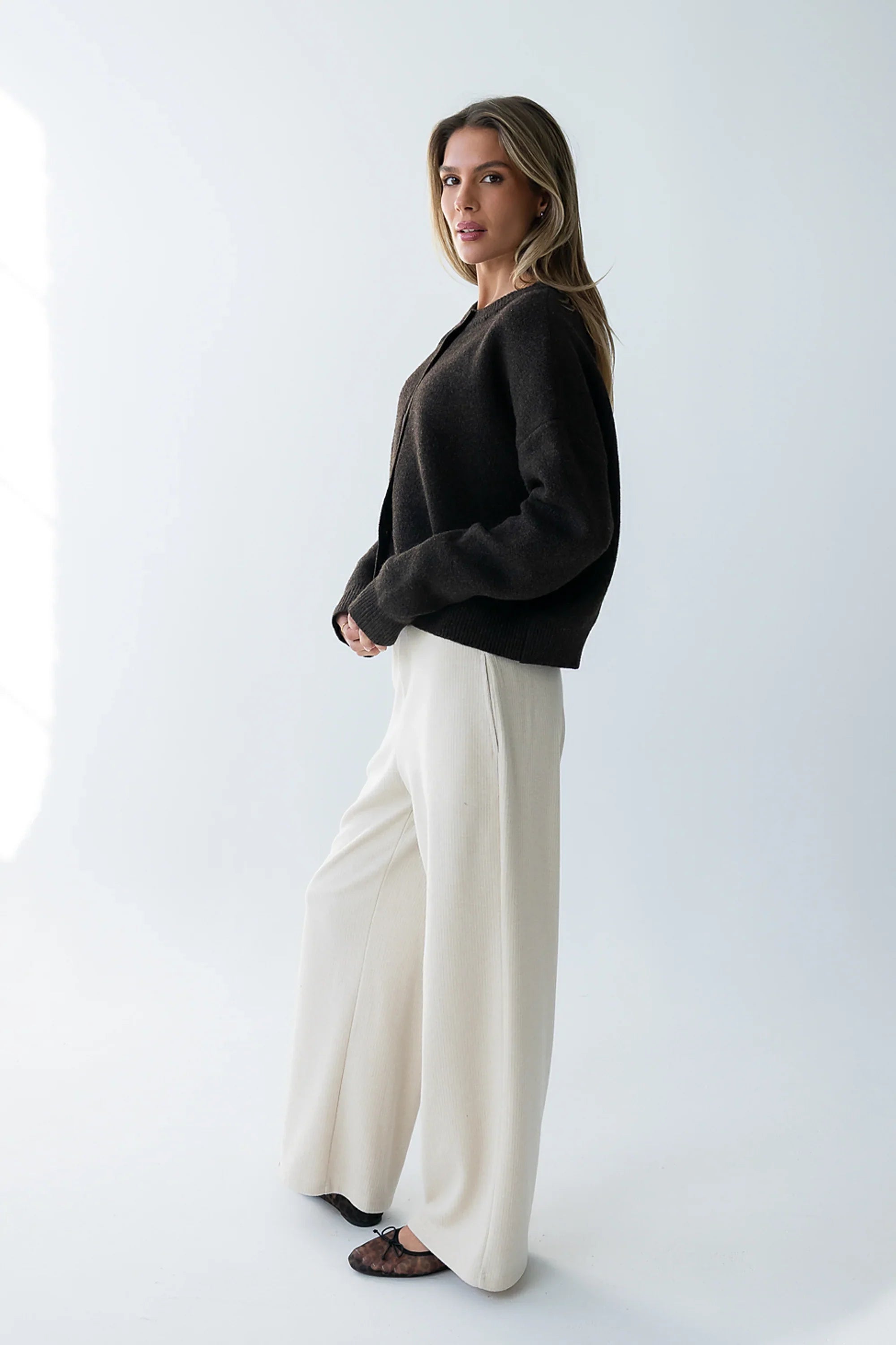 Valeria Oversized Sweater in Brown