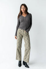 Mckayla Textured Top in Charcoal