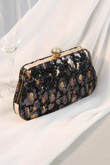 Eye Catching Leopard Clutch Bag
