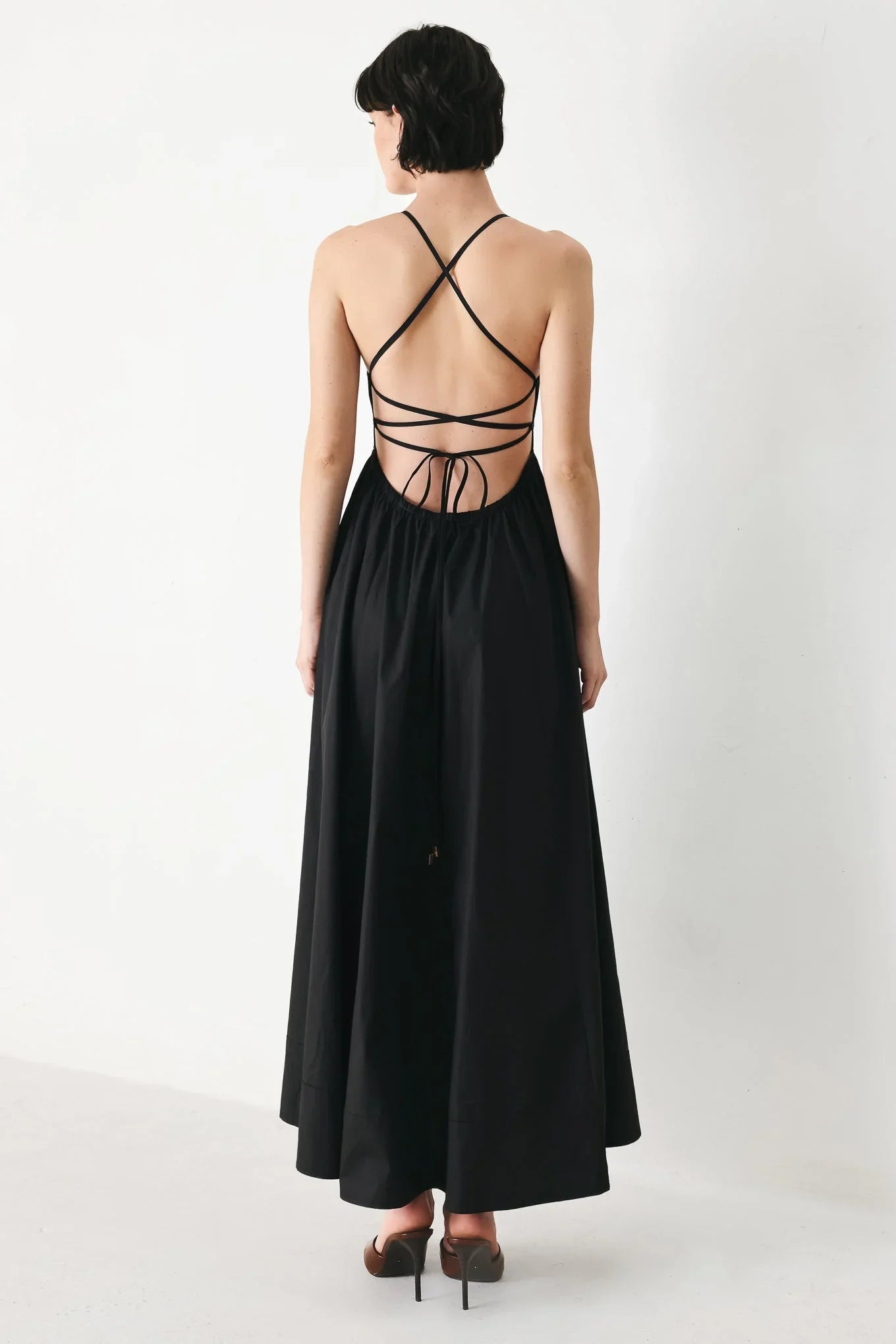 PURE LINE OPEN BACK MIDI DRESS
