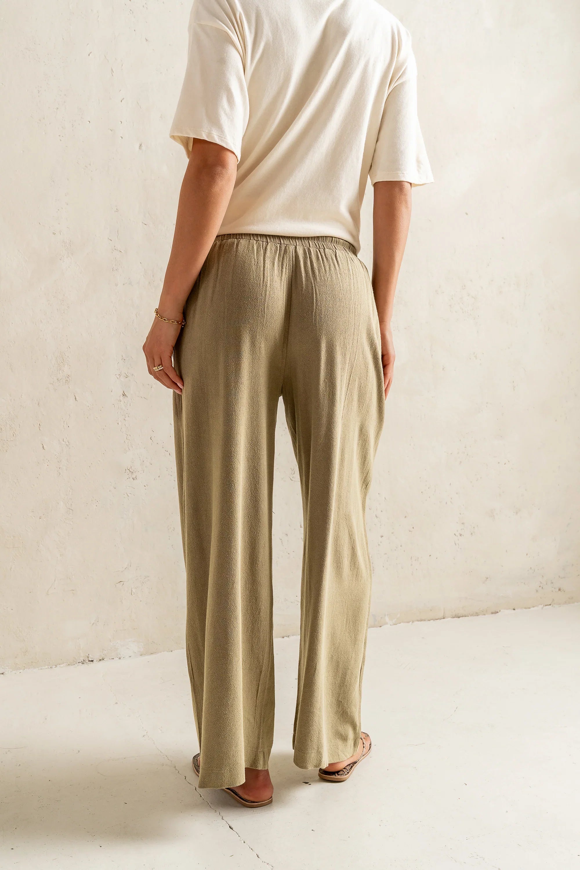 Nico Wide Leg Pants in Olive FINAL SALE