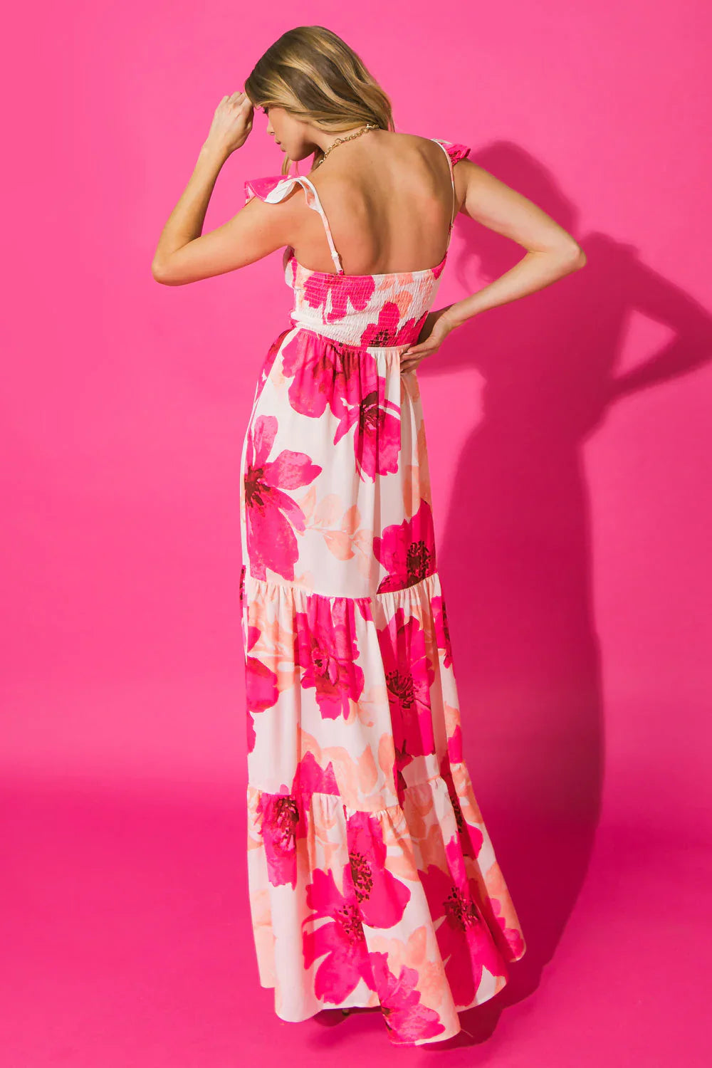 FEEL LIKE MOVING FLORAL MAXI DRESS