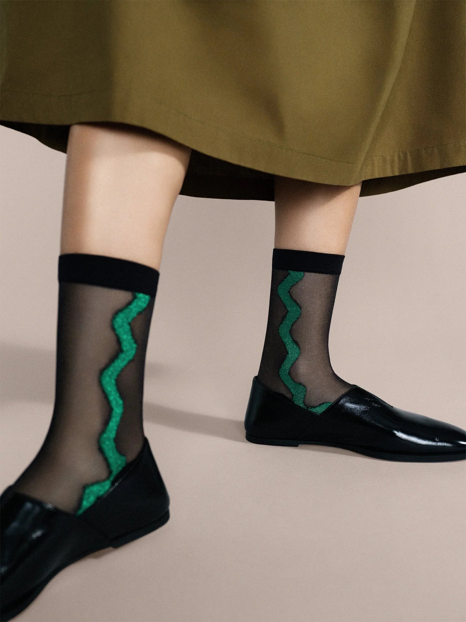 Zig Zag Sheer Crew