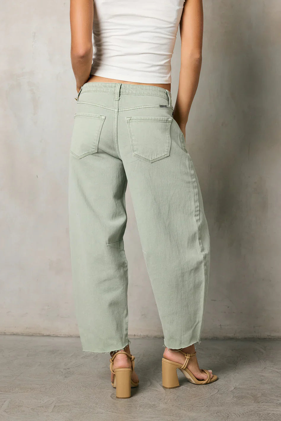 Capri Barrel Jeans