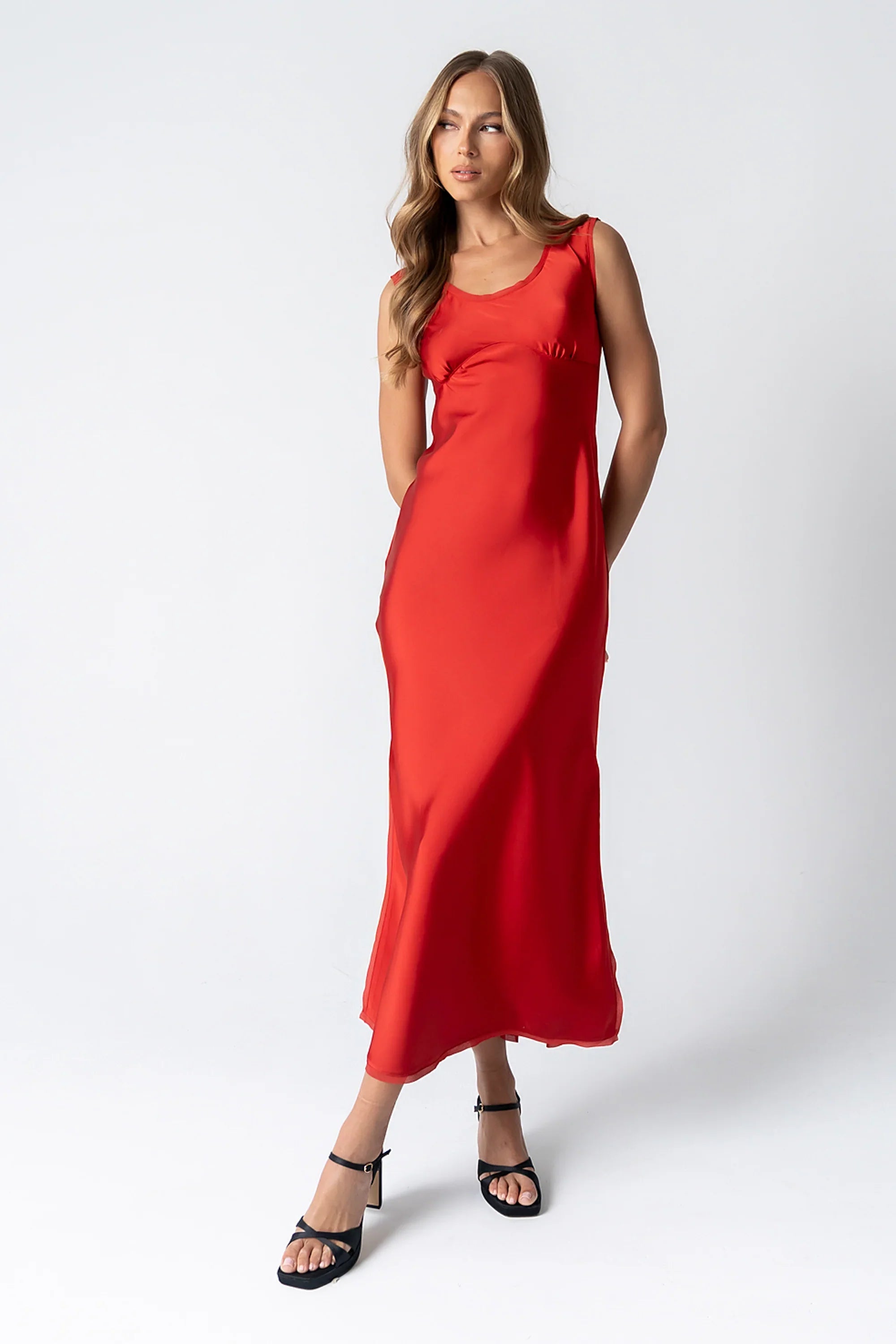 Kesley Maxi Dress in Red