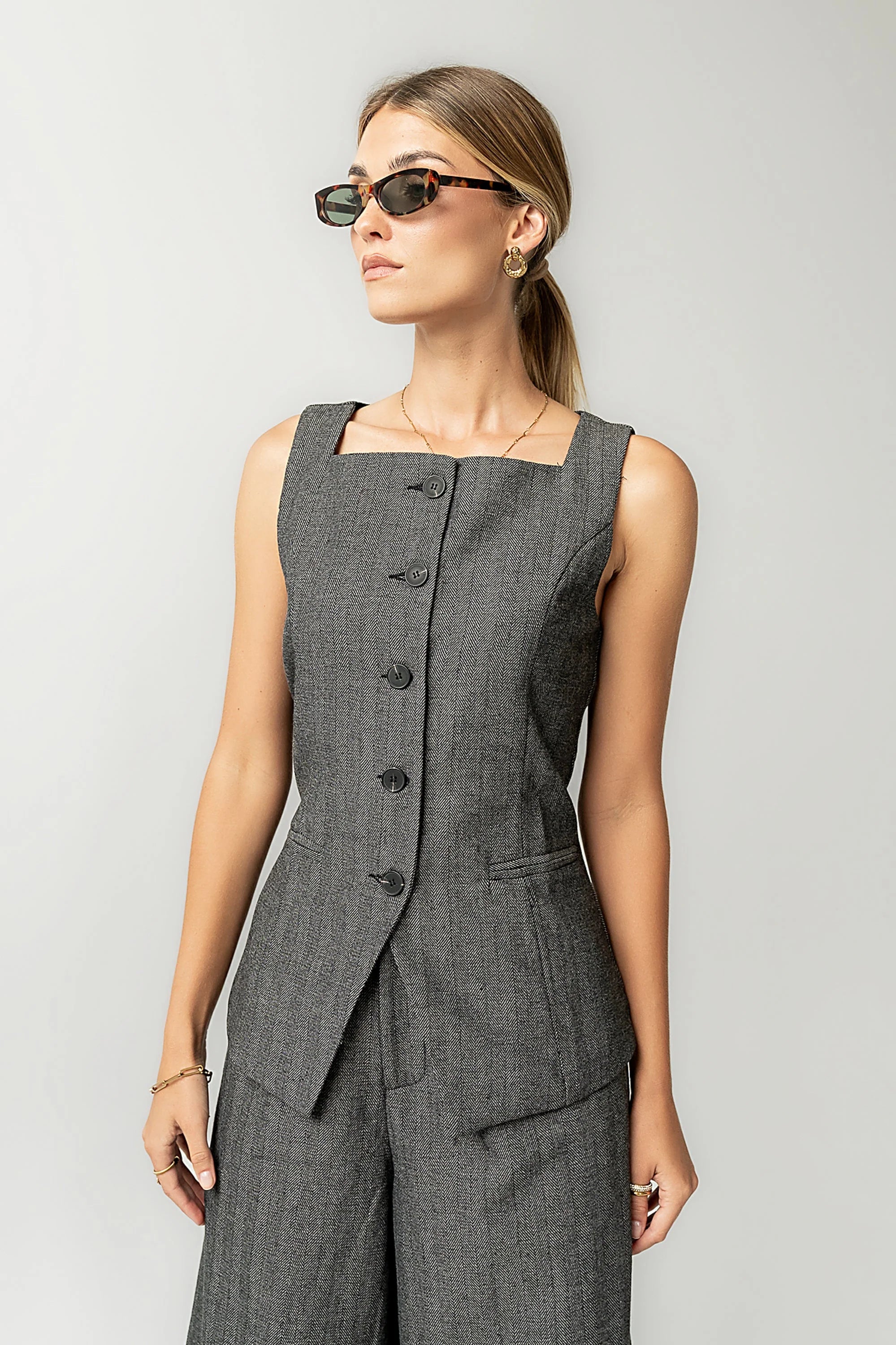 Arden Herringbone Vest