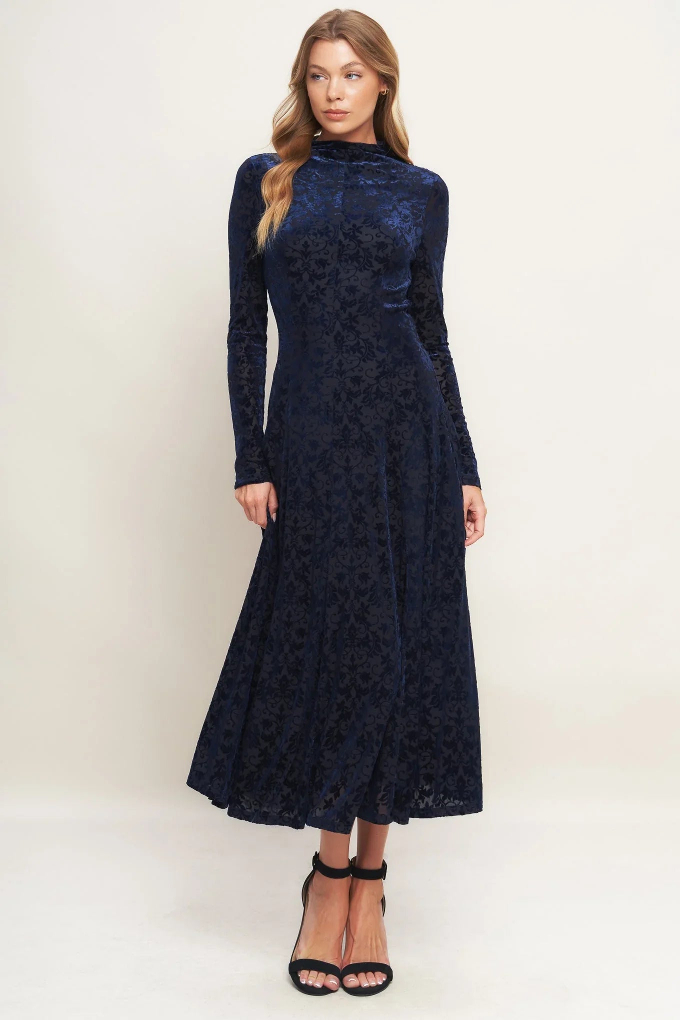 Size Small VELVET GALAXY CHARM MIDI DRESS NAVY FINAL SALE