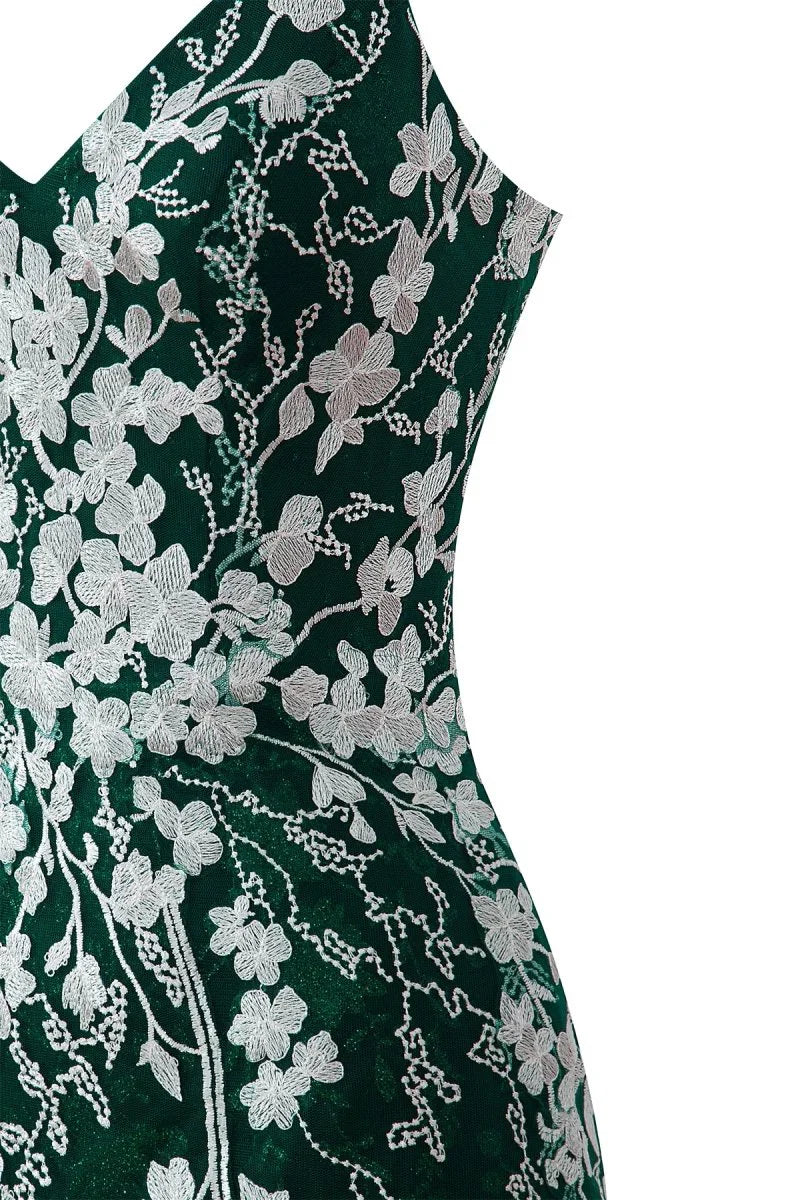 Sheath Short Spaghetti Straps Lace Homecoming Dress