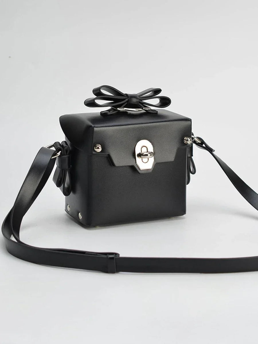 Womens Bowknots Box Shoulder Bags in Vegan Leather