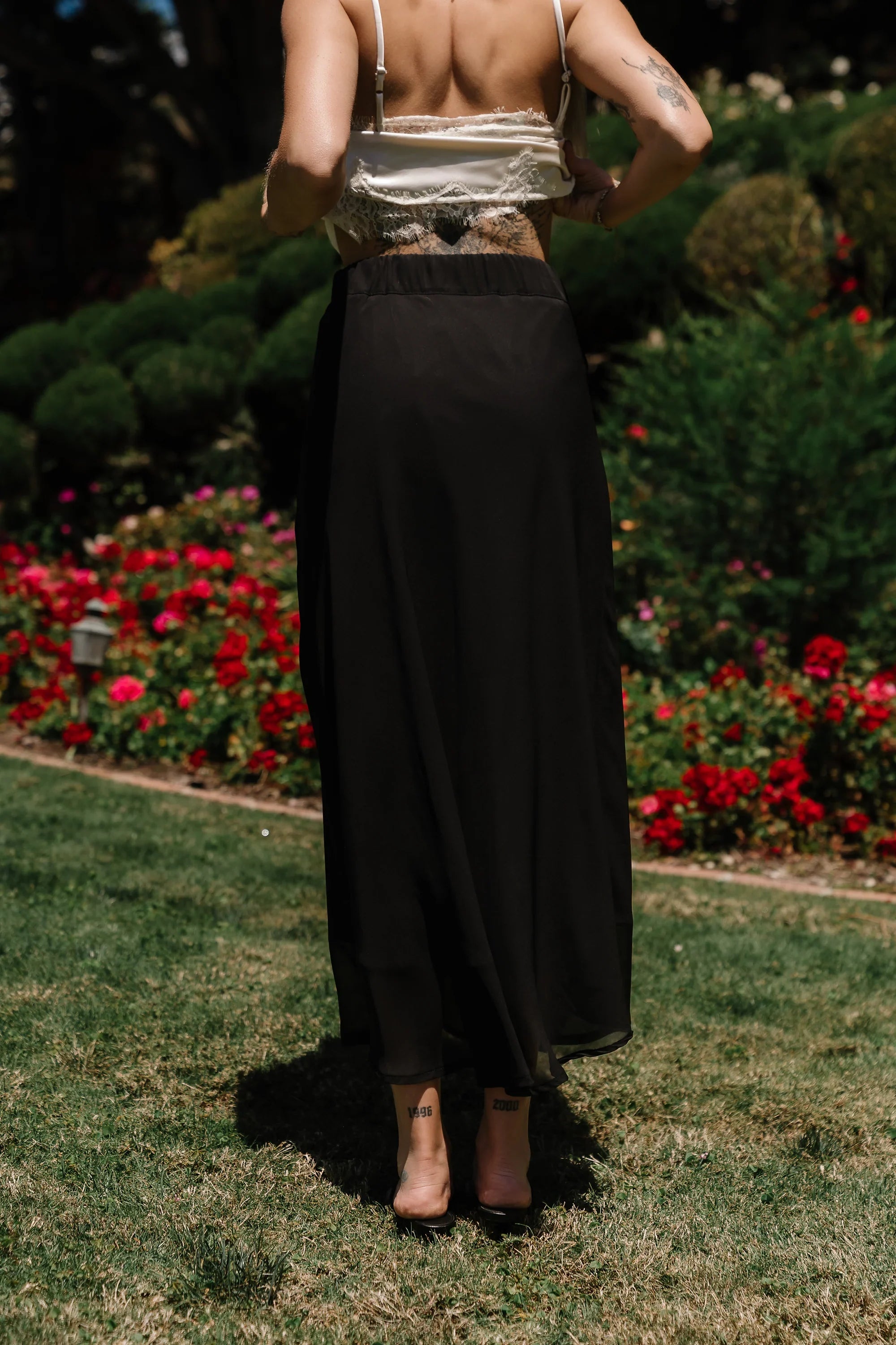 Donna Chiffon Maxi Skirt