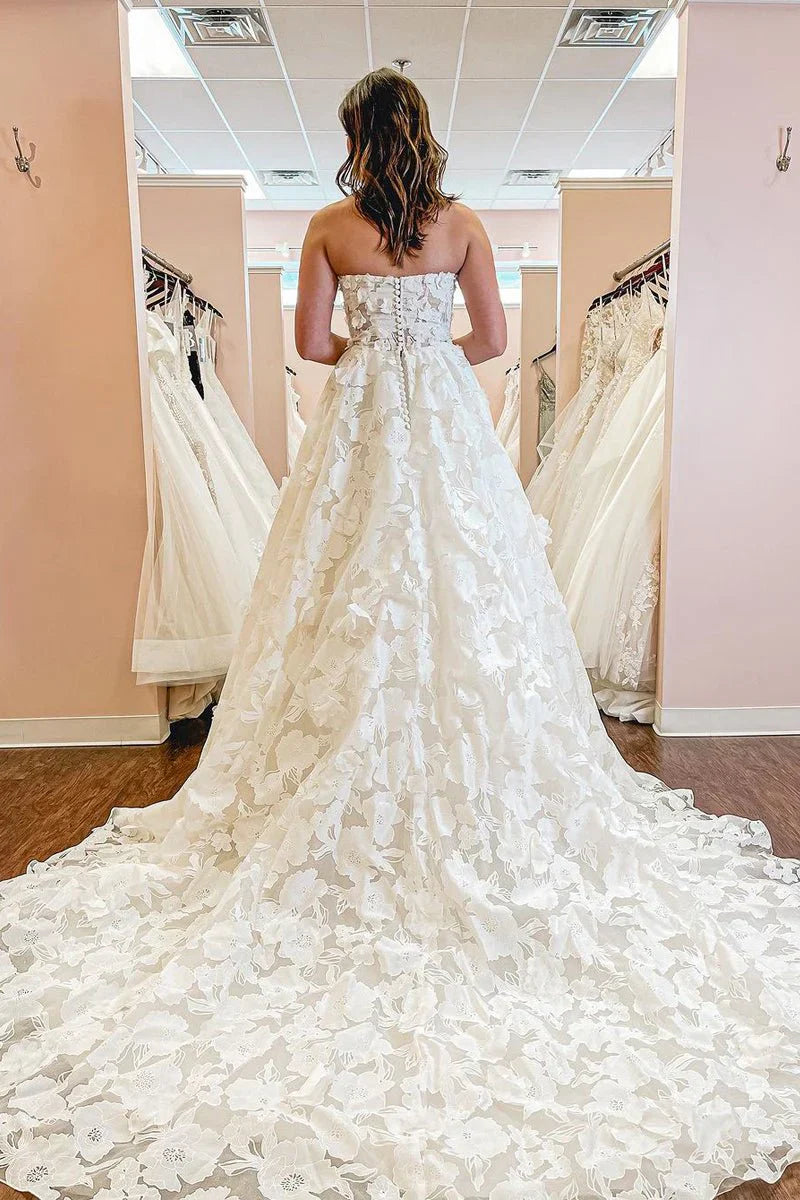 A Line Strapless Floral Lace Wedding Dresses