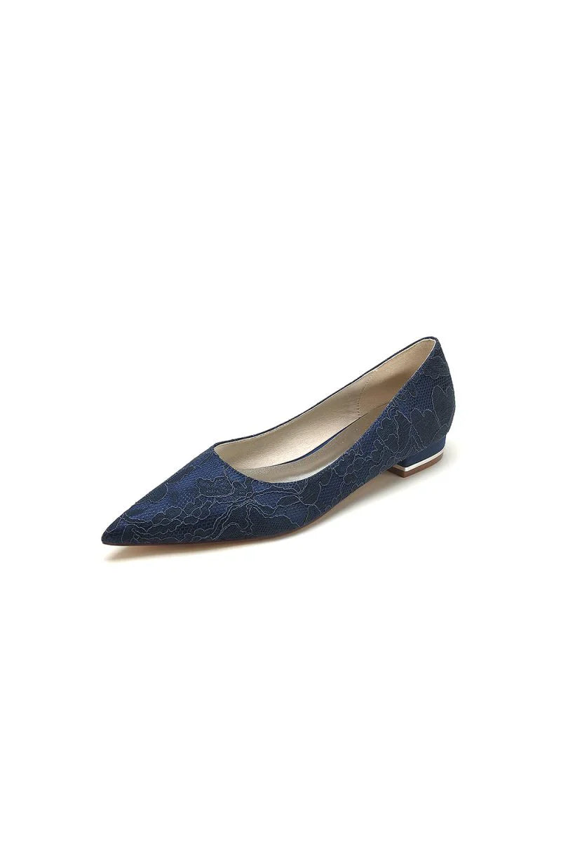 Simple Lace Pointed Toe Kitten Heels